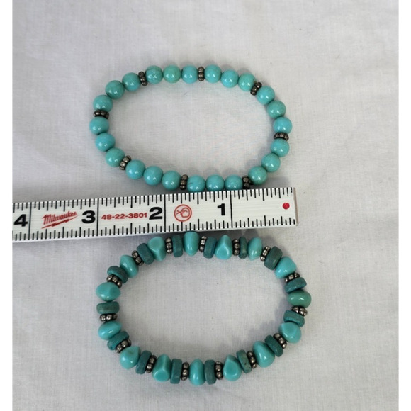Turquoise Jewelry Set 20" Necklace and 2 Bracelets - Picture 7 of 8